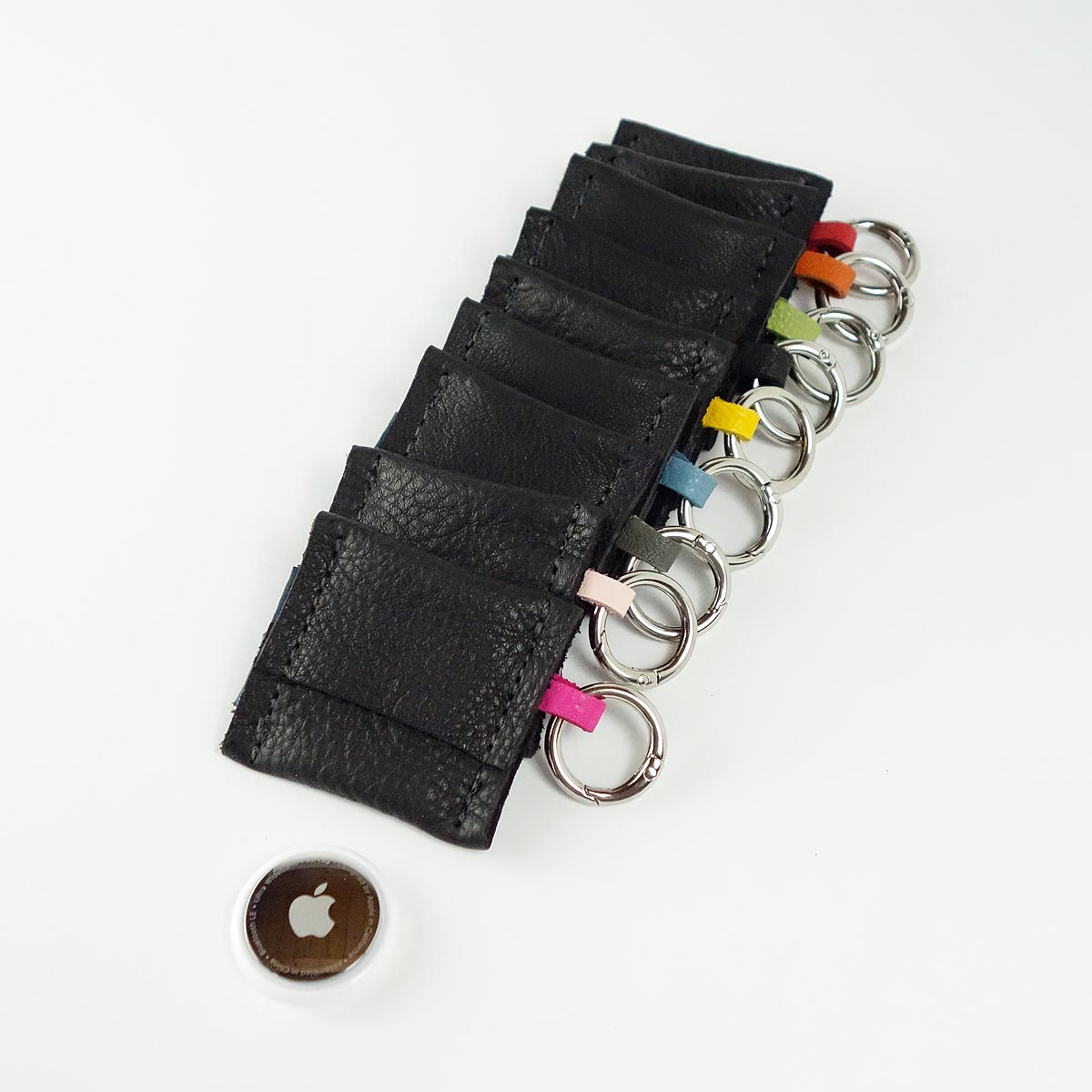 Airtag Schluesselanhaenger Aus Leder Minimalistisch Schwarz