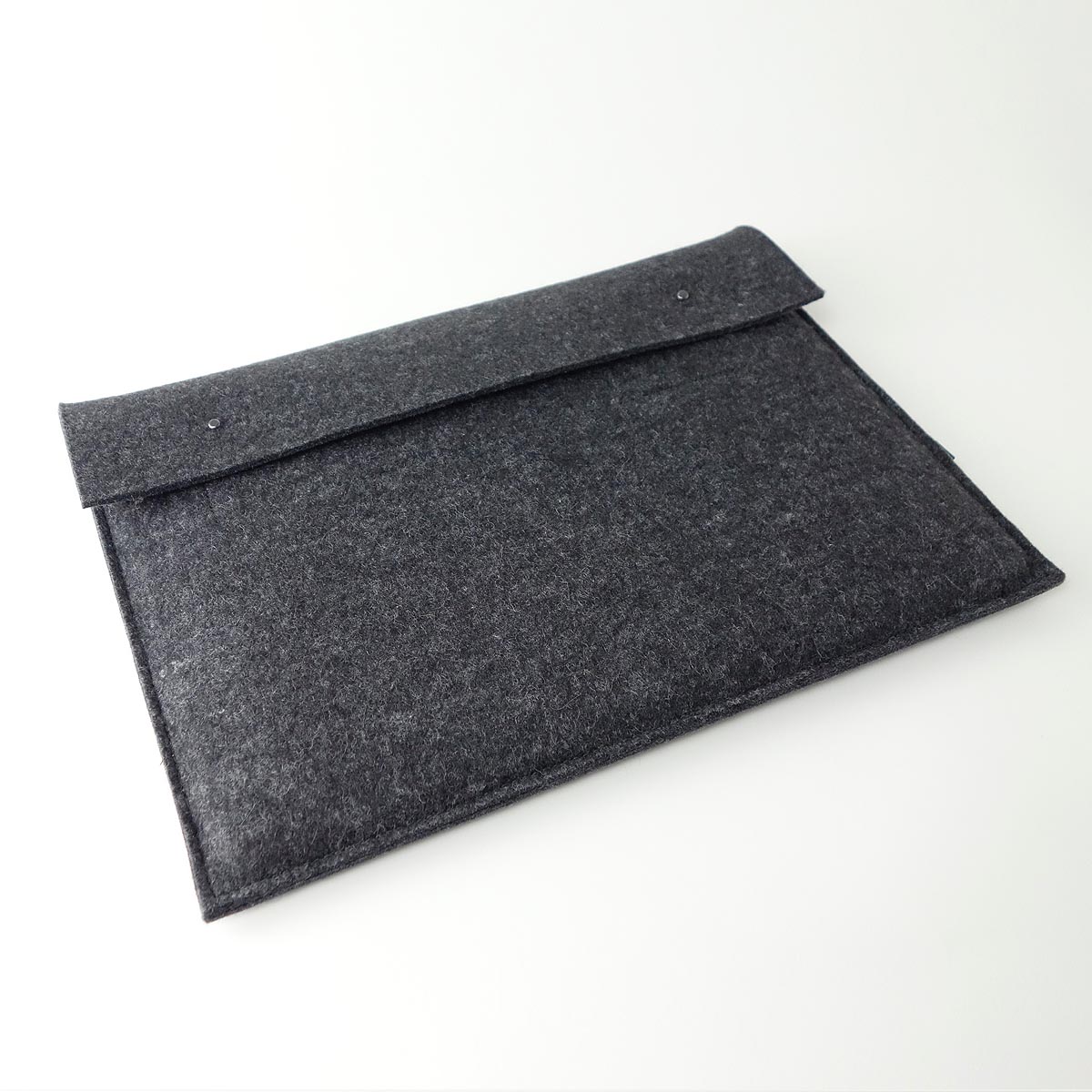 Laptoptasche Minimalistisch Aus Wollfilz Anthrazit Macbook Pro 16 Zoll