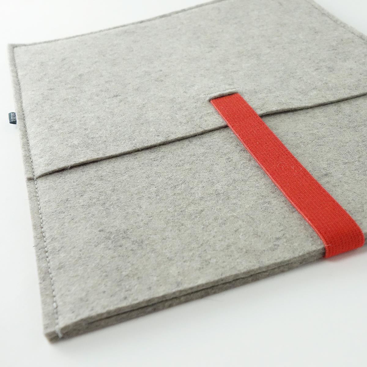 Minimalistische Tablet Huelle Aus Wollfilz hellgrau mit Einsteckfach und Gummiband rot Fuer Apple Ipad Ipad Air Ipad Pro 11 12,9 Zoll