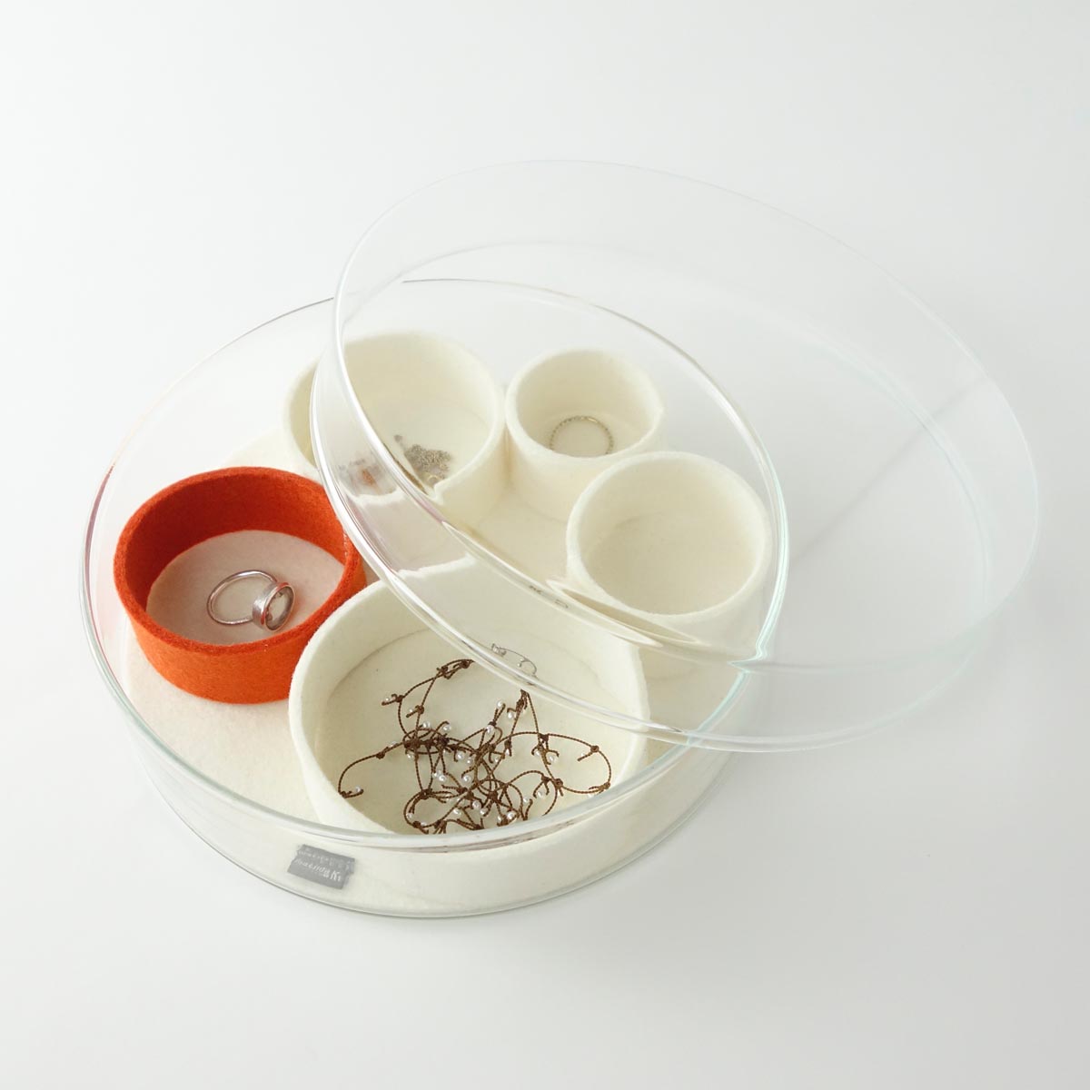 Schmuckschale Glas Mit Einsaetzen Aus Wollfilz Wollweiß Orange Matilda K 1 Schmuckschale Glas Mit Einsaetzen Aus Wollfilz Wollweiß Orange Matilda K