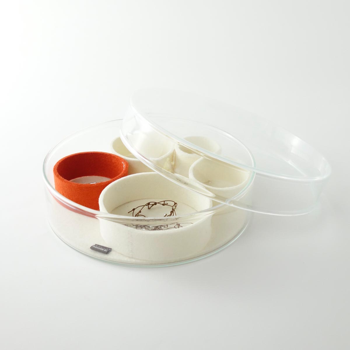 Schmuckschale Glas Mit Einsaetzen Aus Wollfilz Wollweiß Orange Matilda K 6 Schmuckschale Glas Mit Einsaetzen Aus Wollfilz Wollweiß Orange Matilda K