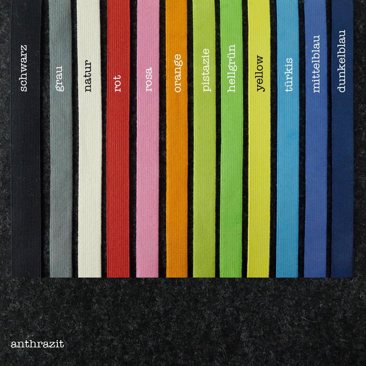 flachgummi-breit-farben-mit-schrift-anthrazit-