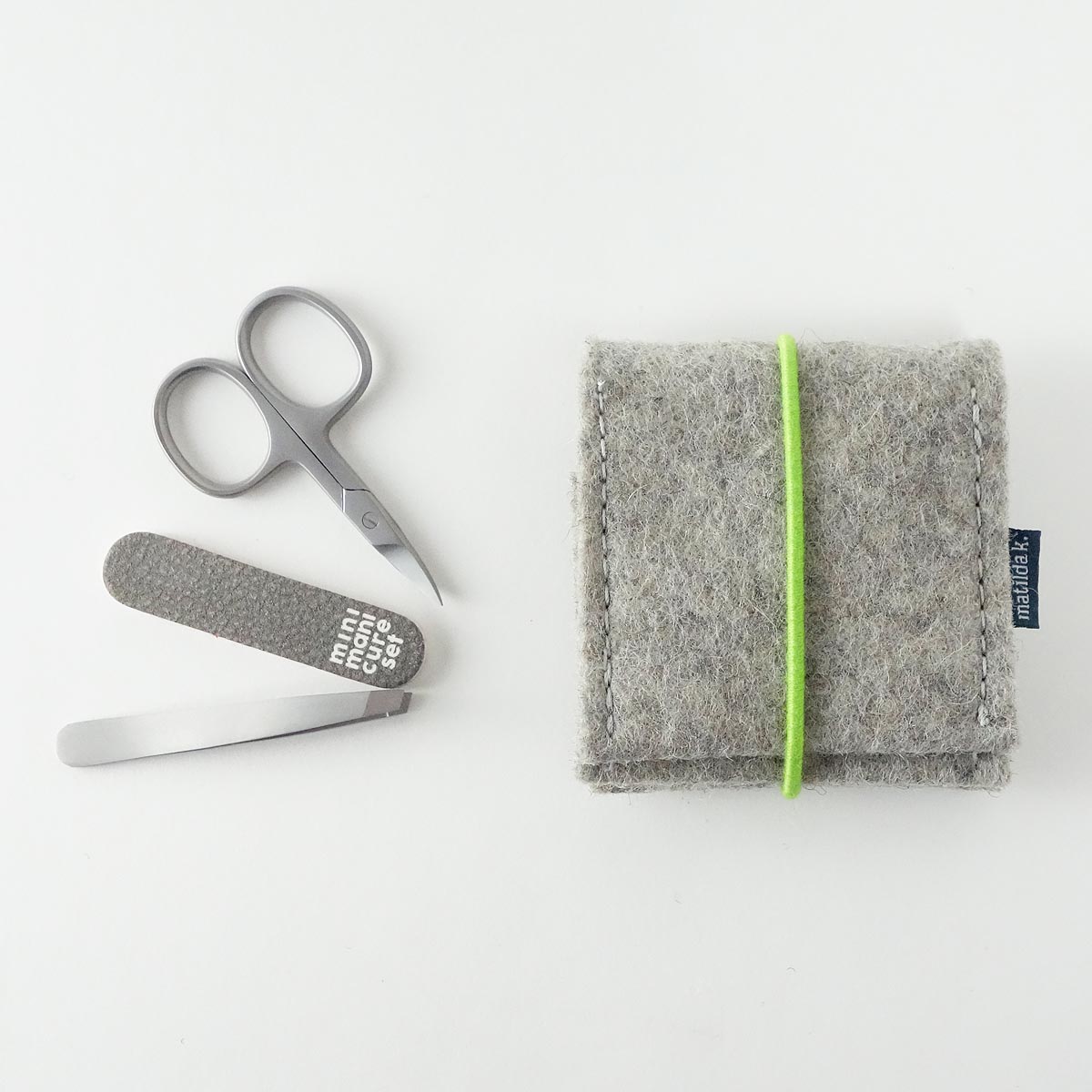 Mini Manikuere Set Aus Wollfilz Hellgrau Mit Rundgummi Hellgruen Mini Manikuere Set Aus Wollfilz Hellgrau Mit Rundgummi Hellgruen