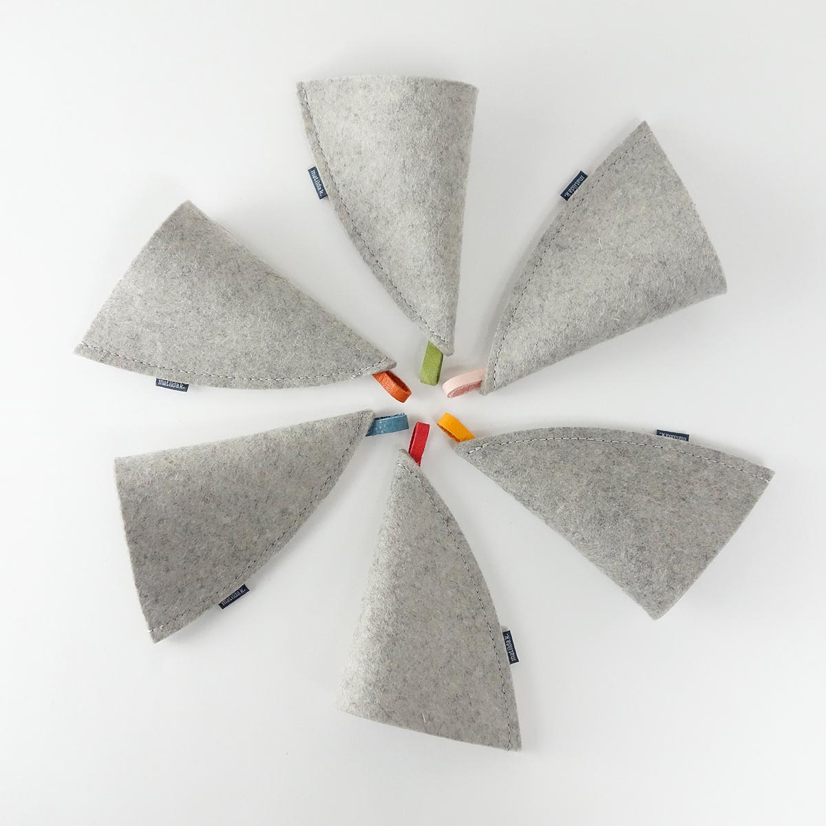 Eierwaermer Eierhuetchen Minimalistisch Lilli Aus Wollfilz 01 eierwaermer-eierhuetchen-minimalistisch-lilli-aus-wollfilz-matilda-k