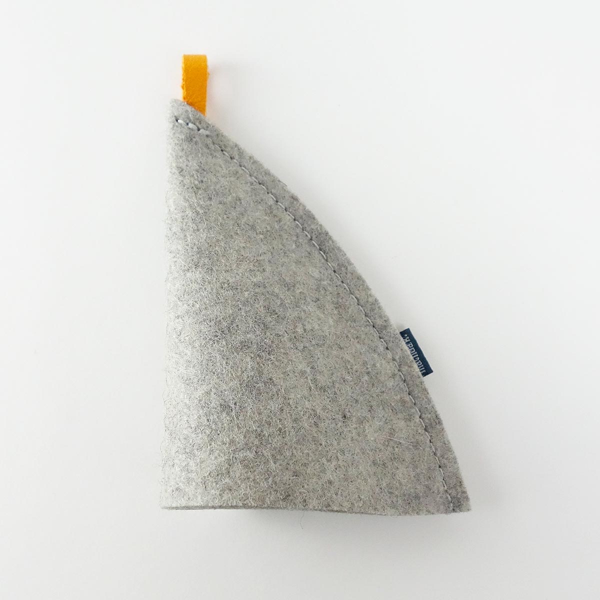 Eierwaermer Eierhuetchen Minimalistisch Lilli Aus Wollfilz Hellgrau Mango Matilda K 07 eierwaermer-eierhuetchen-minimalistisch-lilli-aus-wollfilz-hellgrau-mango-matilda-k-