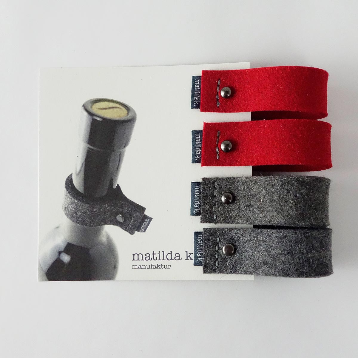 tropfenfaenger-minimalistisch-aus-wollfilz-set-2-grau-2-rot-mit-geschenkkarte-matilda-k-